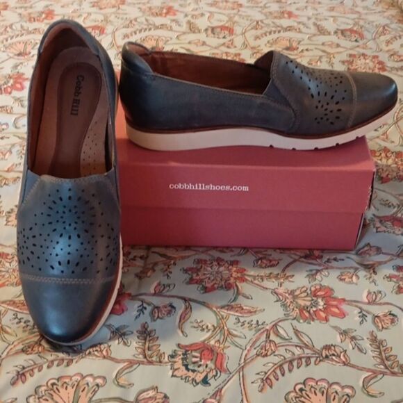 NEW Cobb Hill Laci Slip-On - Picture 1 of 10